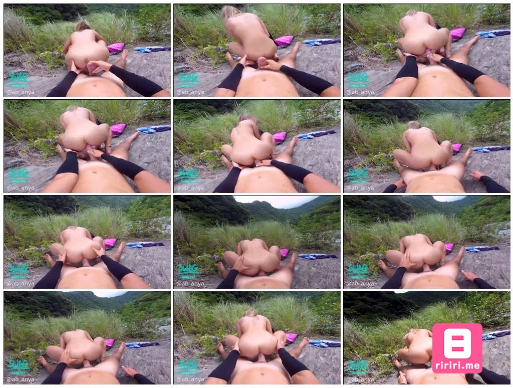 我喜歡在我的屁股上做肛交。 我喜歡我男朋友的大陰莖進我裡面 我喜歡在我的屁股上做肛交。 我喜歡我男朋友的大陰莖進我裡面